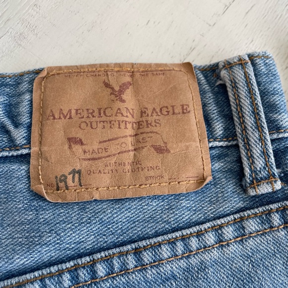 American Eagle Men’s Loose Fit Denim Jeans Size 26W 28L - Picture 2 of 6